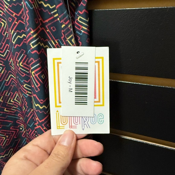 NWT Lularoe joy duster Colorful Sleeveless Open Cardigan - Picture 2 of 3